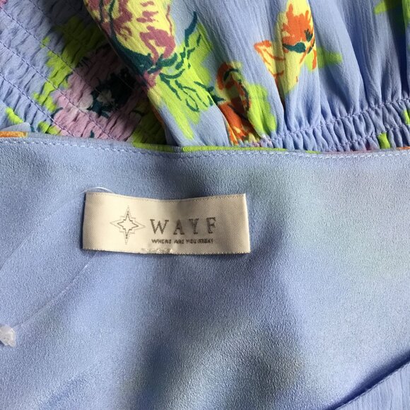 WAYF Smocked Cuff Floral Blouse Blue S - Picture 4 of 5